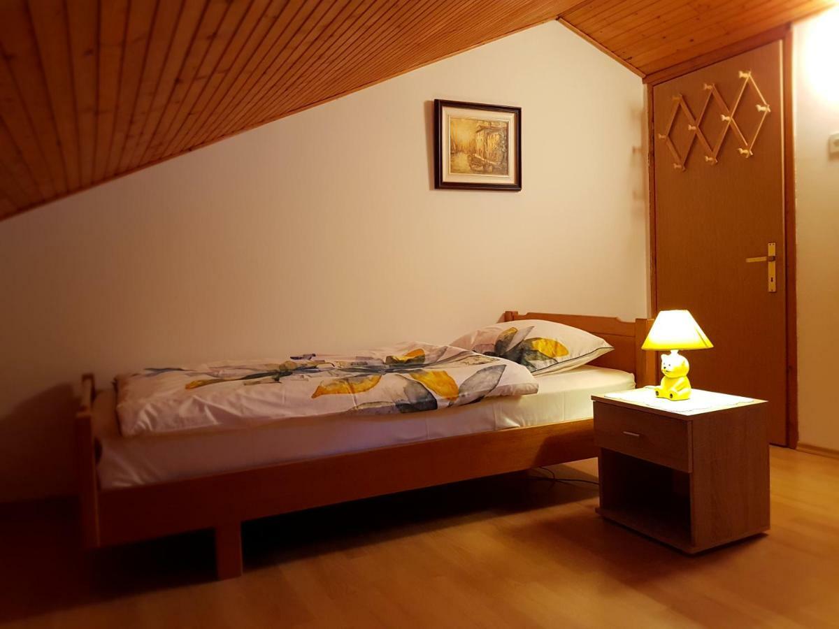 Cres View Apartments ภายนอก รูปภาพ